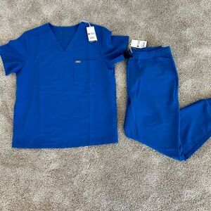 Men’s L FIGS Scrubs Set - Royal Blue